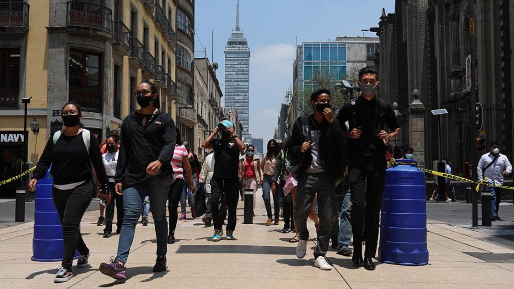 LA CIUDAD DE MÉXICO CONTINUARÁ EN SEMÁFORO ROJO LA PRÓXIMA SEMANA.