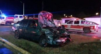 Aparatoso accidente deja tres heridos.