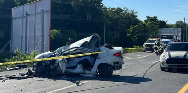 Accidente brutal en el Bulevar Luis Donaldo Colosio, deja caos vial y un fallecido