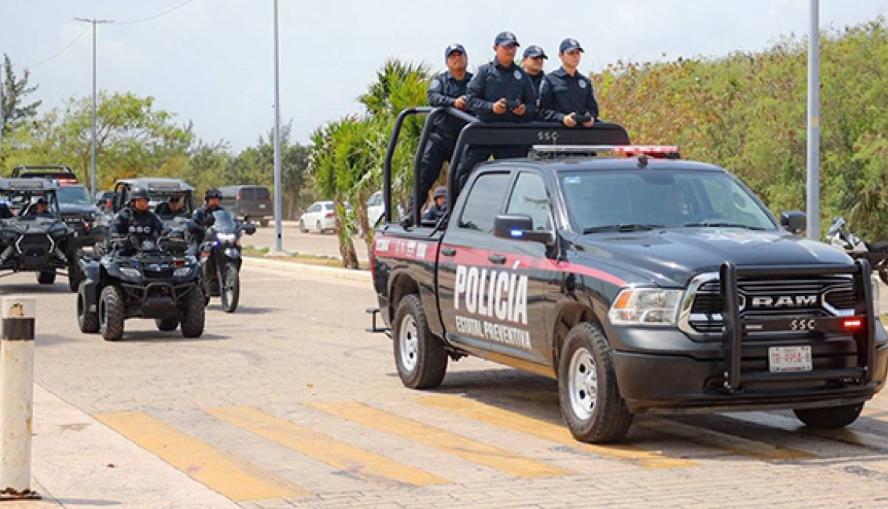 “Quintana Roo Refuerza la Seguridad con 2,395 Agentes para Proteger las Vacaciones de Semana Santa”