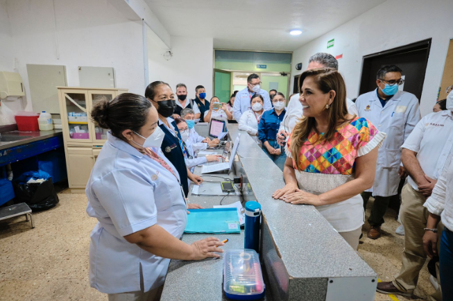 Autoridades Supervisan Servicios en Hospital de Felipe Carrillo Puerto