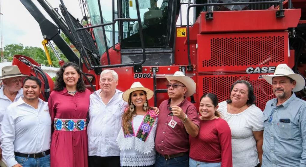 En el Día del Cañero, Mara Lezama Entrega Cosechadoras de Última Generación a Productores de Quintana Roo.