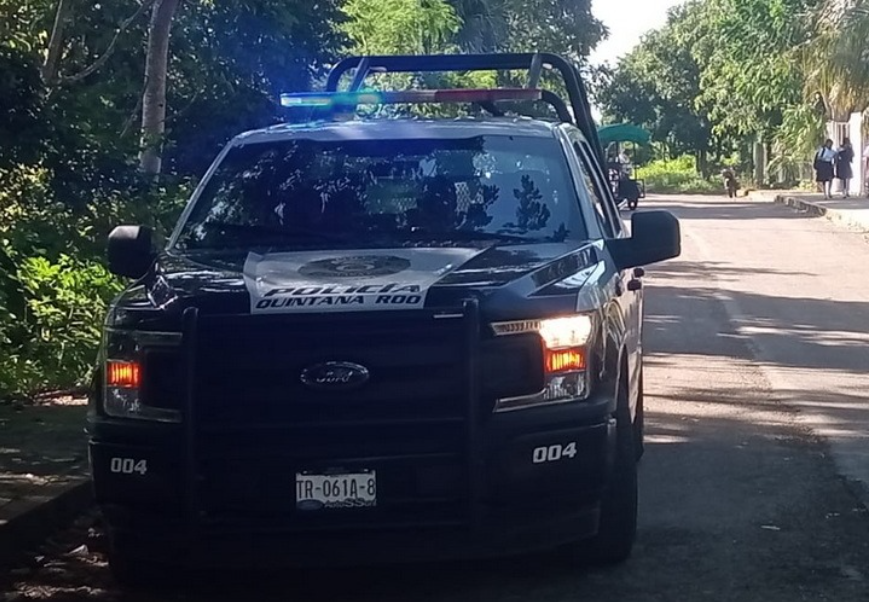 Vecinos de Colonia Miraflor Amarran y Golpean a Hombre por Presunta Agresión en Predio.