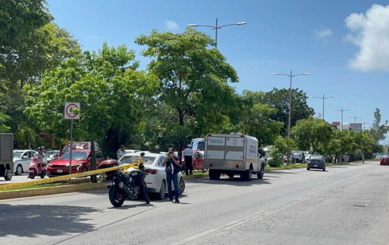 Vehículo Atropella y Mata a Peatón de la Tercera Edad en Avenida Tulum, Cancún