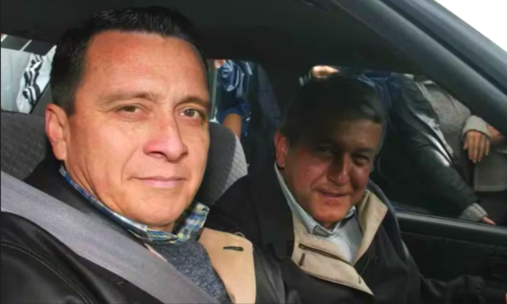 Sin el menor recato ni vergüenza, más de 20 parientes del polémico ex chofer de Andrés Manuel López Obrador han sido colocados a dedo en cargos clave y de gran importancia dentro de la administración pública.