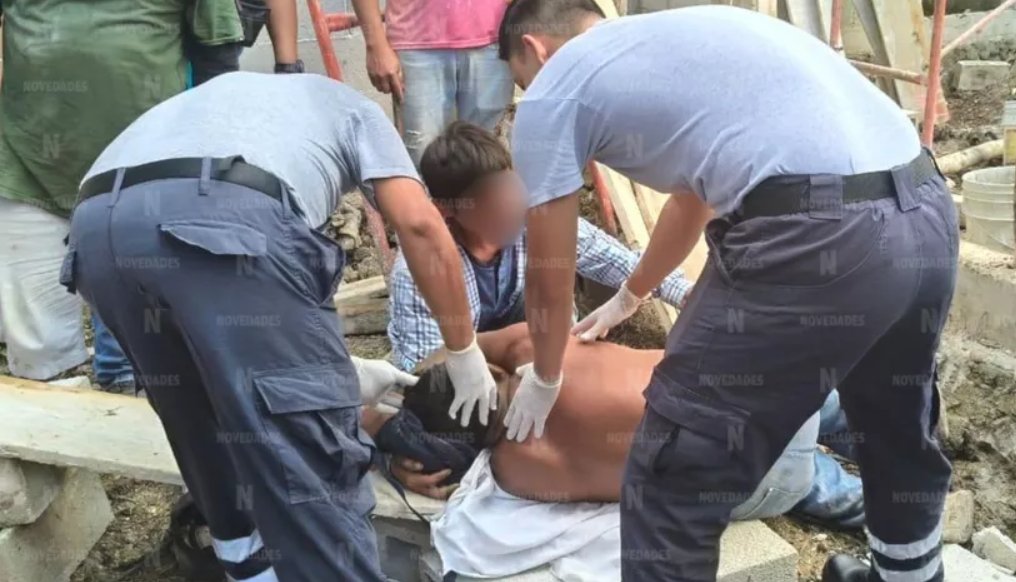 Tragedia en Bacalar: Albañil Muere tras Caída en una Obra en Construcción.