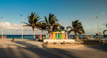 Playas de Quintana Roo están limpias y aptas para bañistas esta Semana Santa: Cofepris